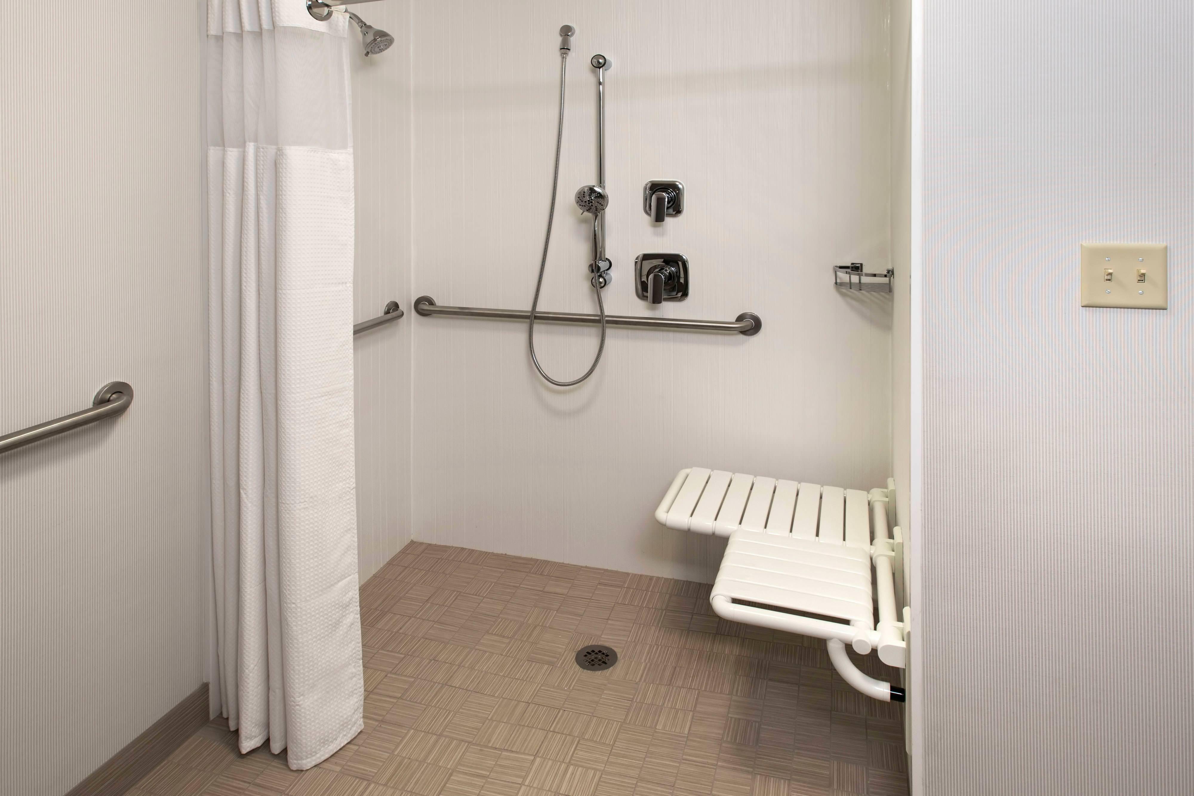 Sonesta Select Boston Milford Hotel Exterior photo